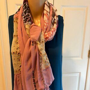 Women long scarf.